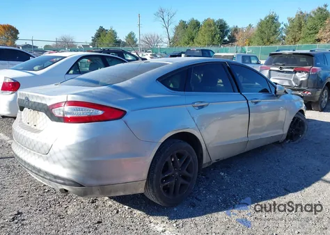 2016 Ford Fusion Se z USA, uszkodzony, nr VIN 1FA6P0H7XG5114968